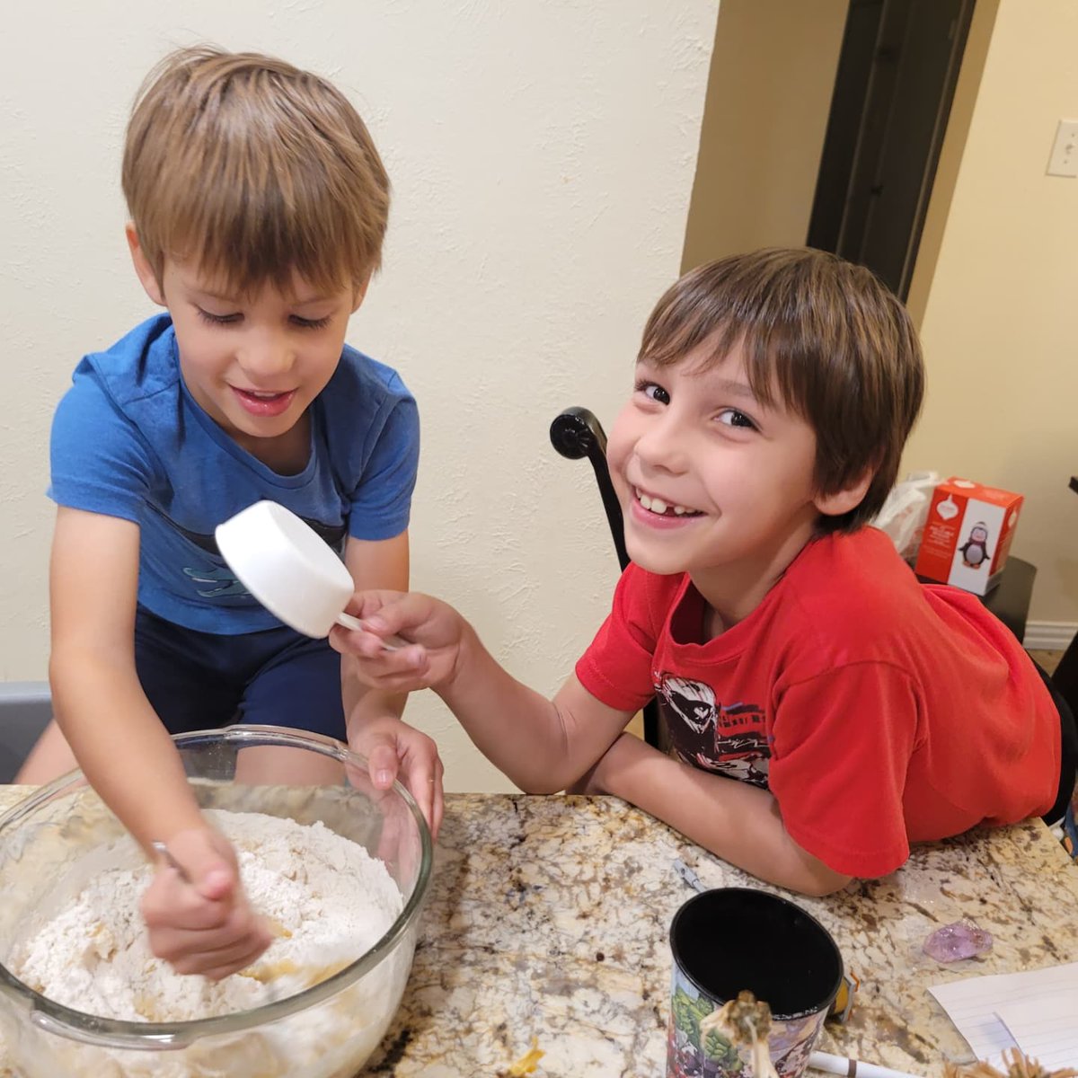 zoeythompsonhub's tweet photo. It’s holiday baking season! So grateful to have my tiny bakers back. They were disappointed to learn these treats are for tomorrow and couldn’t eat them yet—despite being told that before we started. https://t.co/Iw3WqFKugA
