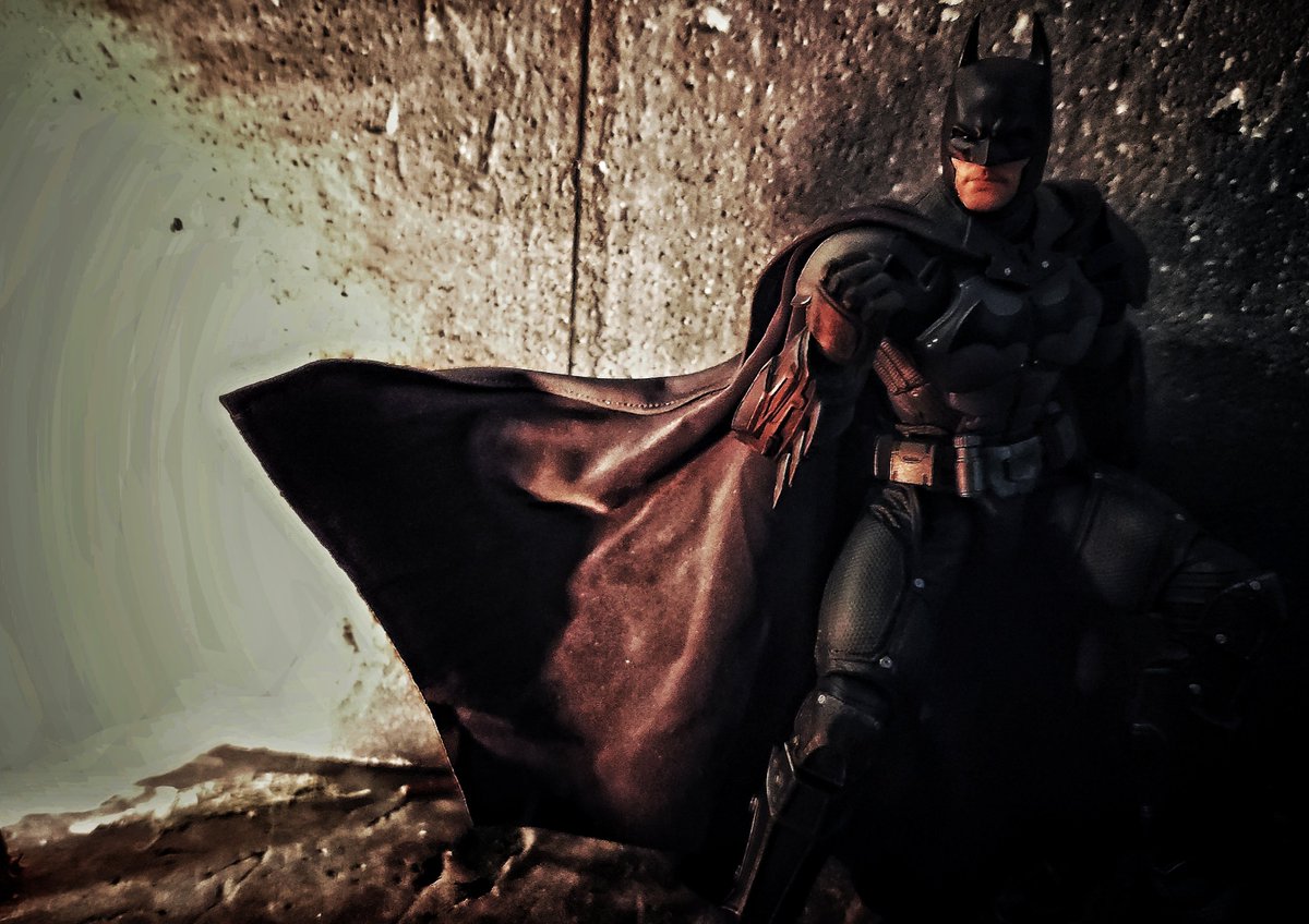LiquidBelowZer0's tweet photo. @toypixx #batman https://t.co/ht1nMzB4L9