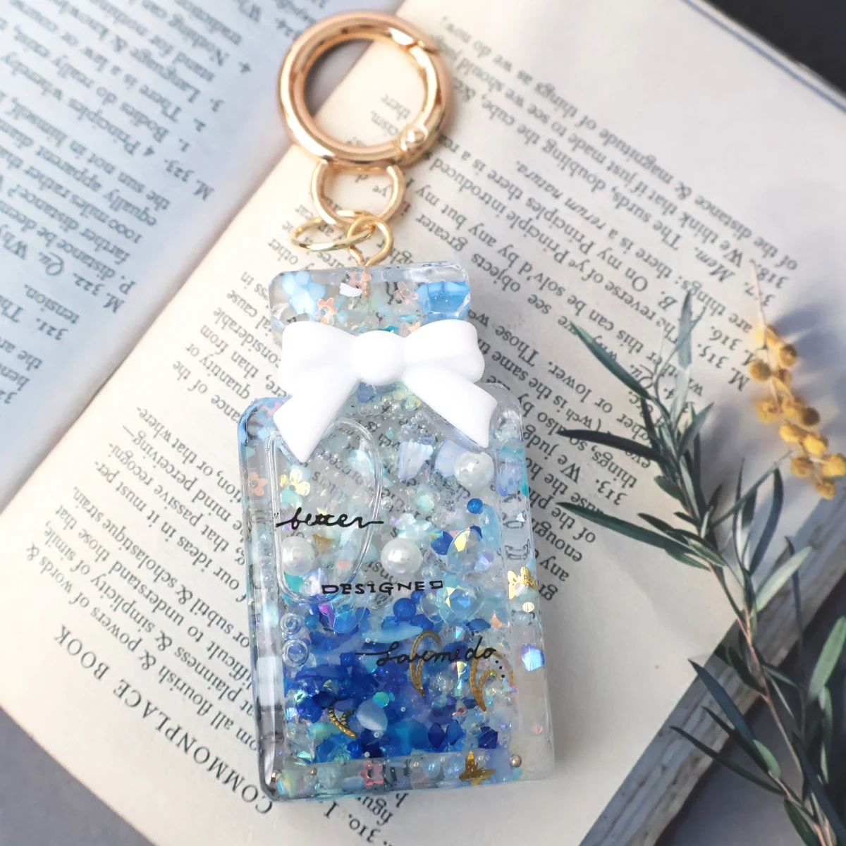 売却済み　129　ルビー　香水瓶みたいな開運キーホルダー Cyanberry on X: 