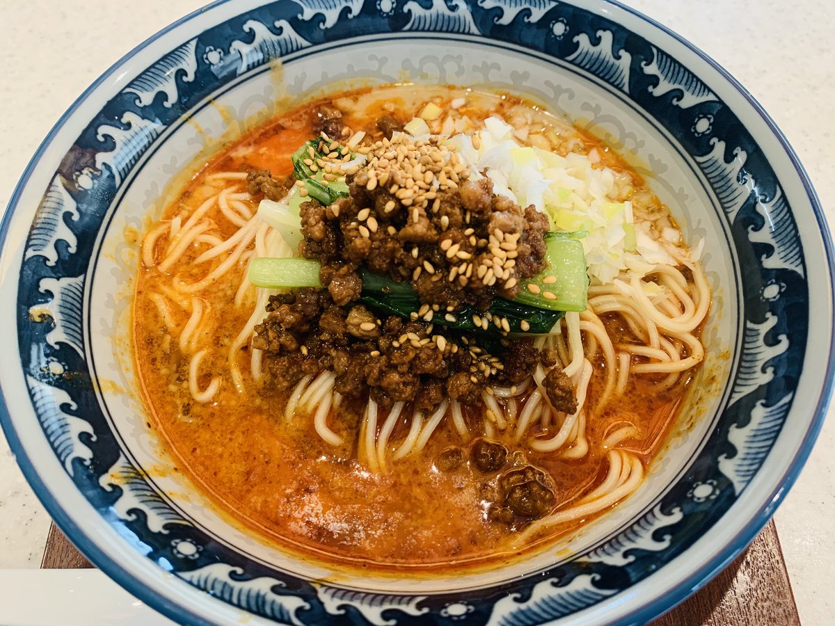 MEN_SUK55's tweet photo. ココ最近のまと麺たち🍜

🍜#すすきのらぁめん膳@刈谷市🍜
味噌ラーメン(バターTP)✨
しっかり濃厚でゴハンに合う🍚

🍜#麺屋そにどり@四日市市🍜
白醤油らーめん(味玉TP)
超久々訪問で未食の白醤油が美味過ぎ✨

🍜#熊猫飯店@四日市市🍜
担々麺(中辛)
初訪問で辛旨バランス良き✨次回は麻婆豆腐も😋 https://t.co/SMuJ0NTneO