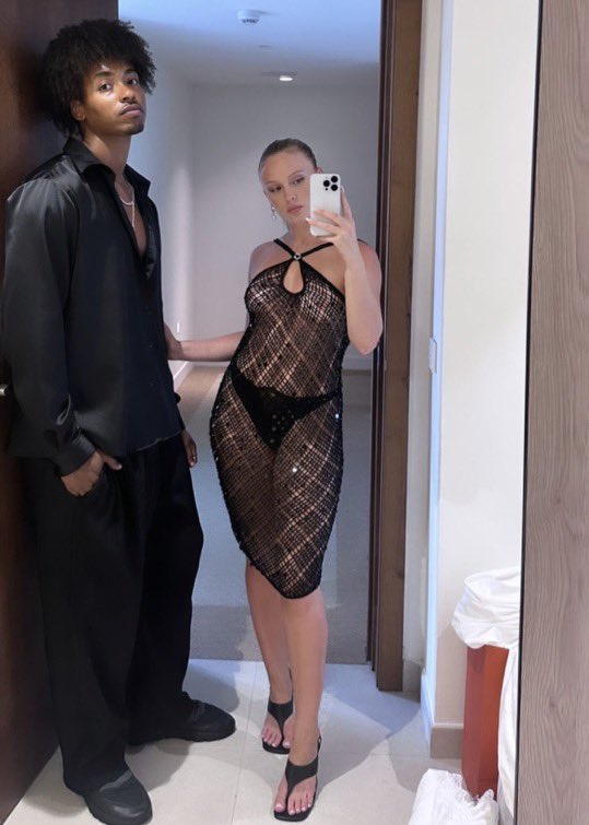 saintmaudd's tweet photo. que casal de delicias é esse https://t.co/b5ZjiCPvxV