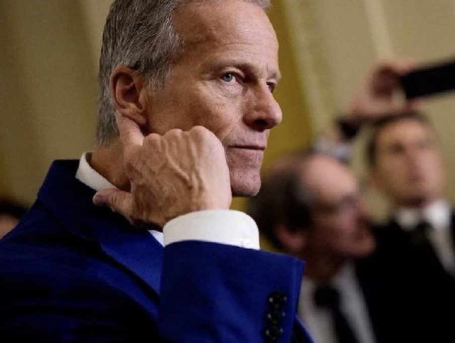 MsAvaArmstrong's tweet photo. REPLACE THUNE NOW https://t.co/Px3qHGNL0e