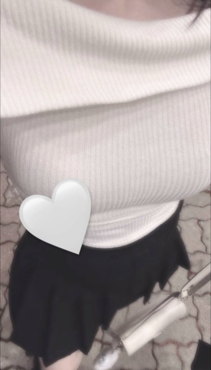 lebeu9's tweet photo. DMが思ったよりものすごく多いから、一つ一つ返信するから待っててね！

#裏アカ女子 https://t.co/ulT4dwc0GZ