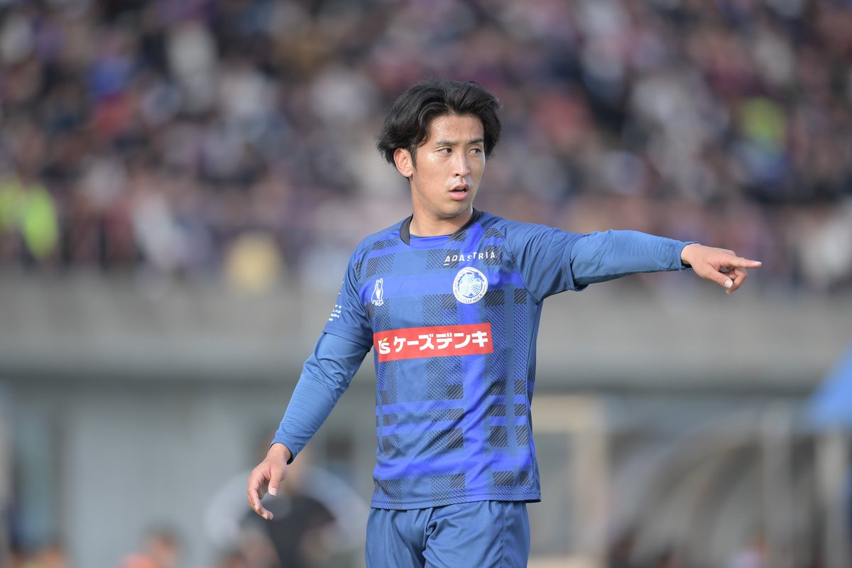 hollyhock_staff's tweet photo. 【川上航立選手 松本山雅FCへ完全移籍のお知らせ】

この度、川上航立選手が松本山雅FCへ完全移籍することが決定しましたのでお知らせいたします。

https://t.co/2EGWUCBsTi

#川上航立
#水戸ホーリーホック https://t.co/PSiHnzsmUj