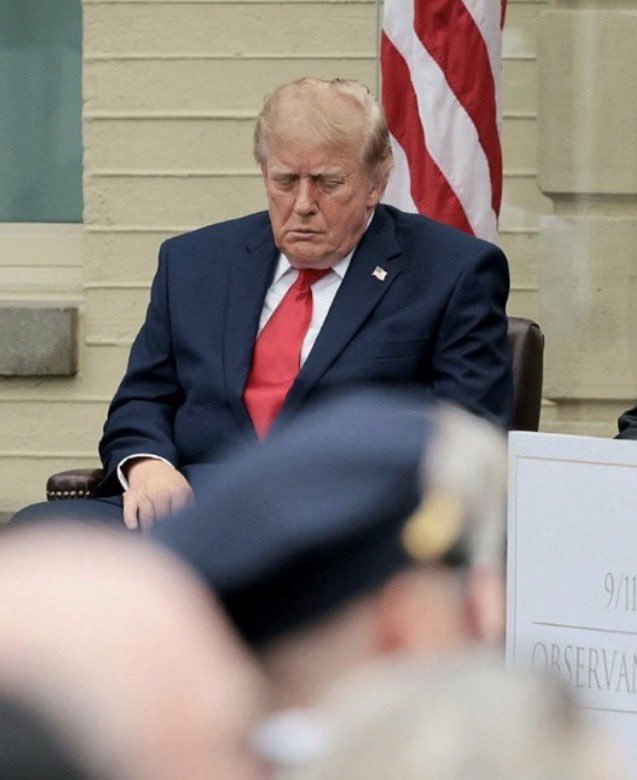 yoderj46's tweet photo. @JoJoFromJerz Trump couldn't, he slept right through the Pentagon ceremony https://t.co/z3C1hehWsu