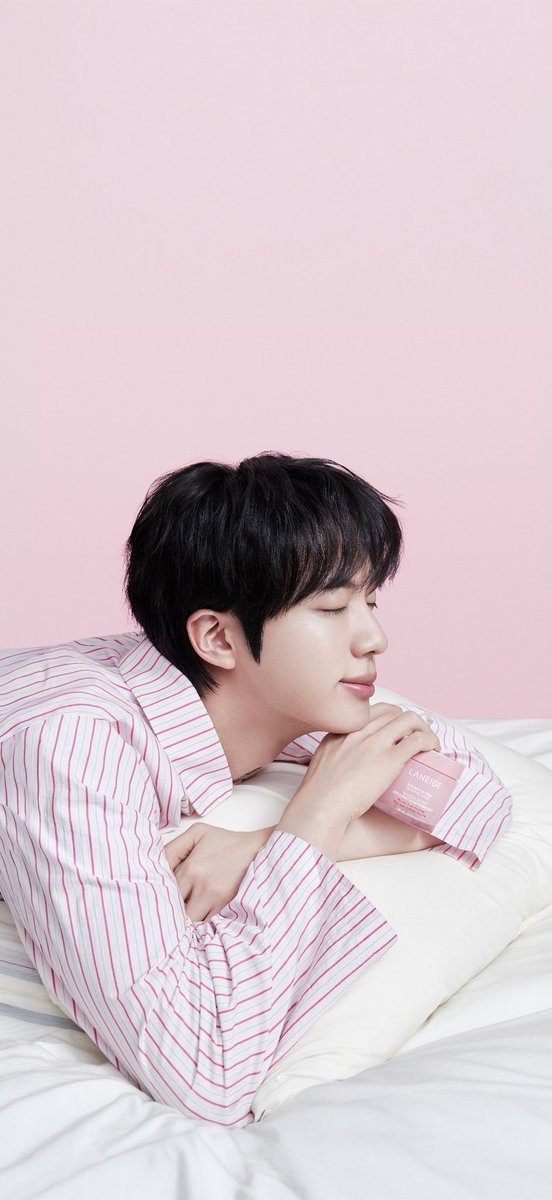 Laneige_kr's tweet photo. 라네지기의  추석 선물 !
핑크 무드 가득한 슬리핑 진님을
그냥 지나칠 수 없었습니다..
여러분들을 위한 추석선물 공유드립니다 ( 🎁 ) https://t.co/9PTGukSb5C