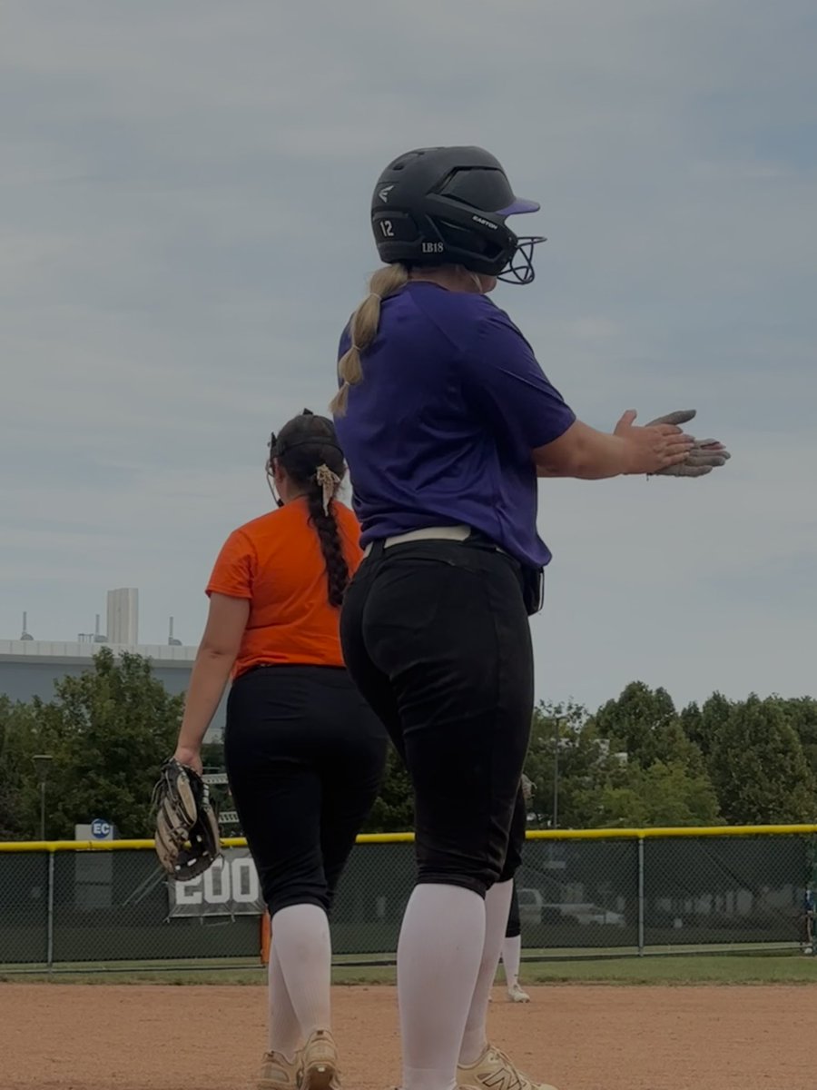 darcyness11's tweet photo. tough loss to GSU, but a great way to start the fall season! 

personal game stats:
• 3/4 at the plate with 3 singles
• 6/6 PO at third base

back to work and ready for the next one @ home Friday 9/18 #fallball #softball #juco https://t.co/6dHIAzIsJ7