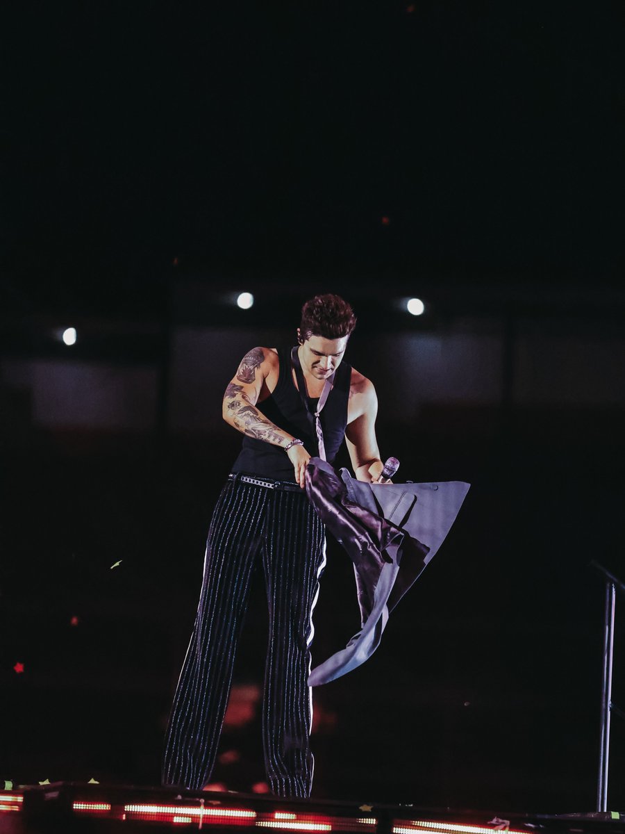 luansregistros's tweet photo. https://t.co/AkObXlaGXx