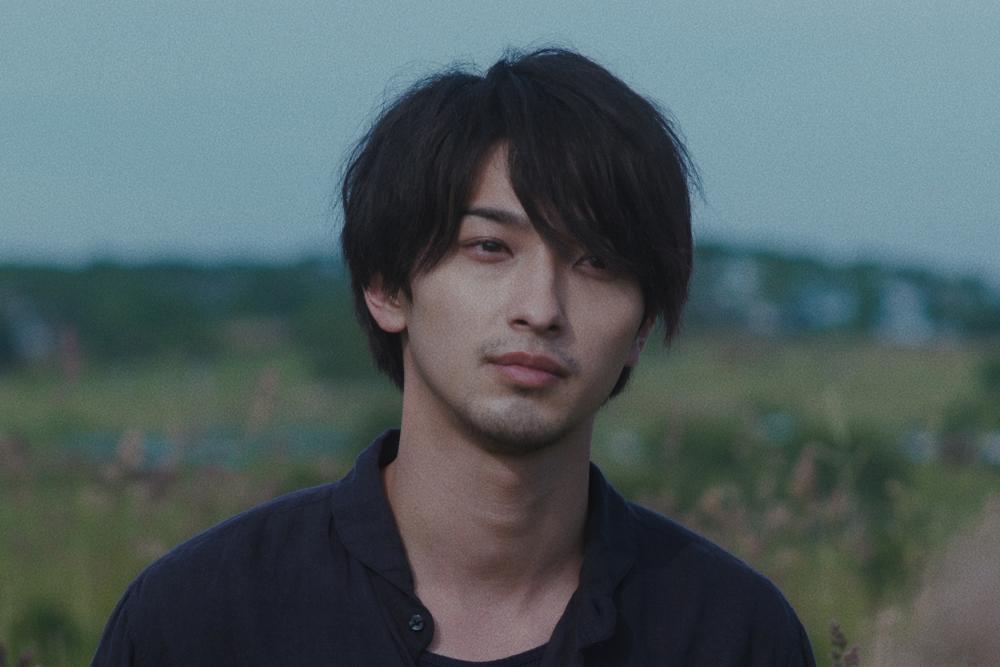 SonyPicturesJP's tweet photo. 🎂 𝙃𝙖𝙥𝙥𝙮 𝘽𝙞𝙧𝙩𝙝𝘿𝙖𝙮 🎂

本日9/16は #横浜流星 さんの誕生日🎉

🎬『DIVOC-12』

新型コロナウイルス感染症（COVID-19）の
影響を受けた制作スタッフや俳優の
継続的な創作活動を支援するため
完全オリジナルストーリーで紡がれた全12作品。

#プライムビデオ や #UNEXT で配信中！

＼ 横浜さんが好きな人はいいね💜 ／