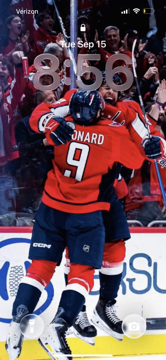 Djshank31's tweet photo. @Capitals @Shift4 What a day to have this as your lock screen https://t.co/bd3gXnnuCJ