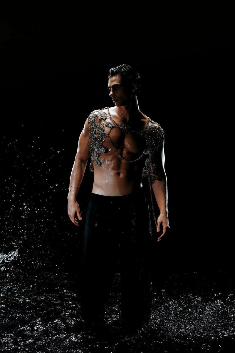 hisvilla tweet picture