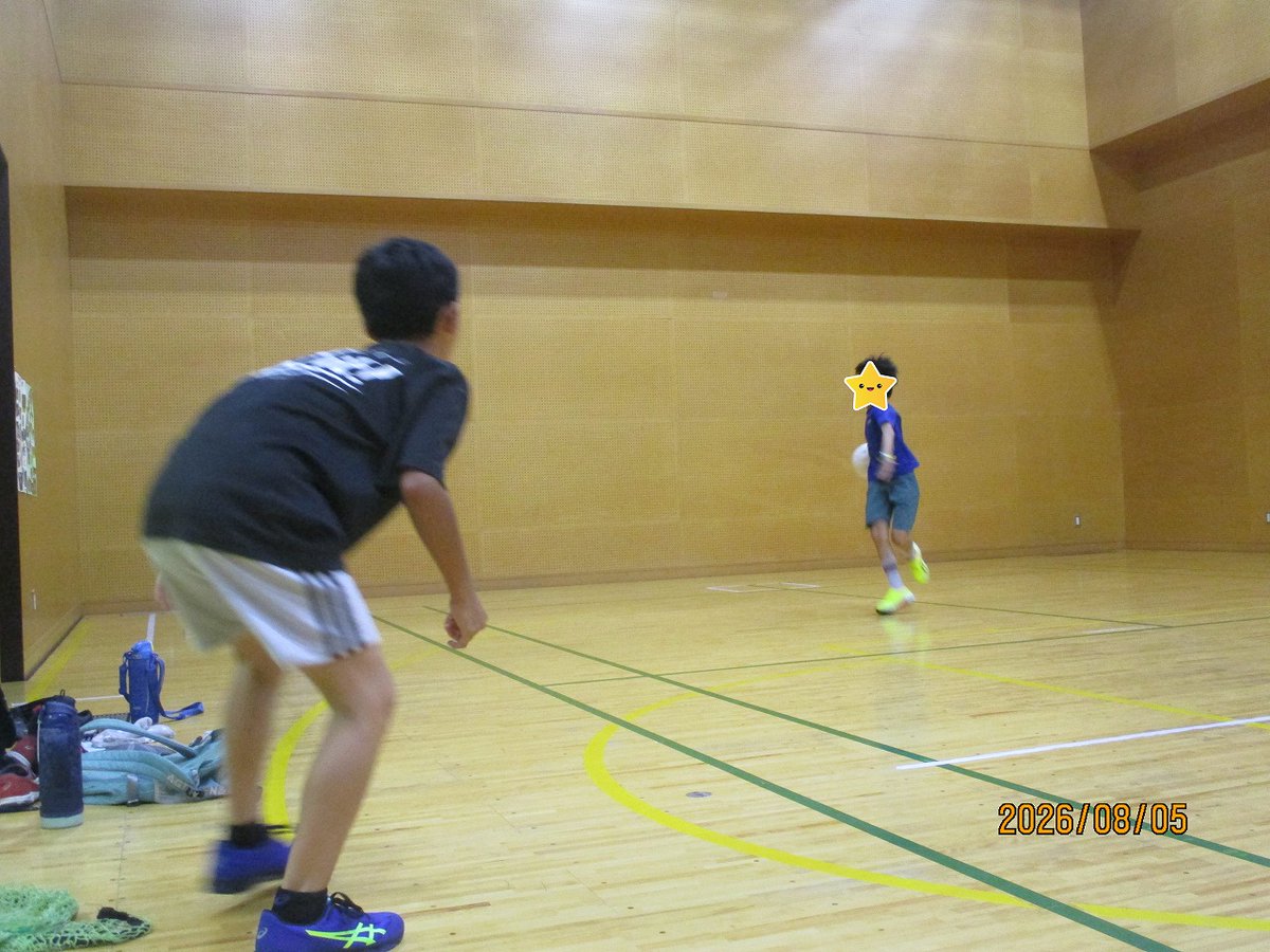 arakawakukoho's tweet photo. #南千住駅前ふれあい館 では毎週水曜日、小学生を対象に、楽しみながらドッジボールの向上を図るサウザーズという事業を行っています。
4～6年生は定員に空きがあるため、参加者を募集しています！
一緒にレベルアップしましょう！
詳細は館まで。TEL:03-3803-0571
#荒川区 #小学生 #ドッジボール https://t.co/ZJYgx2TSHV
