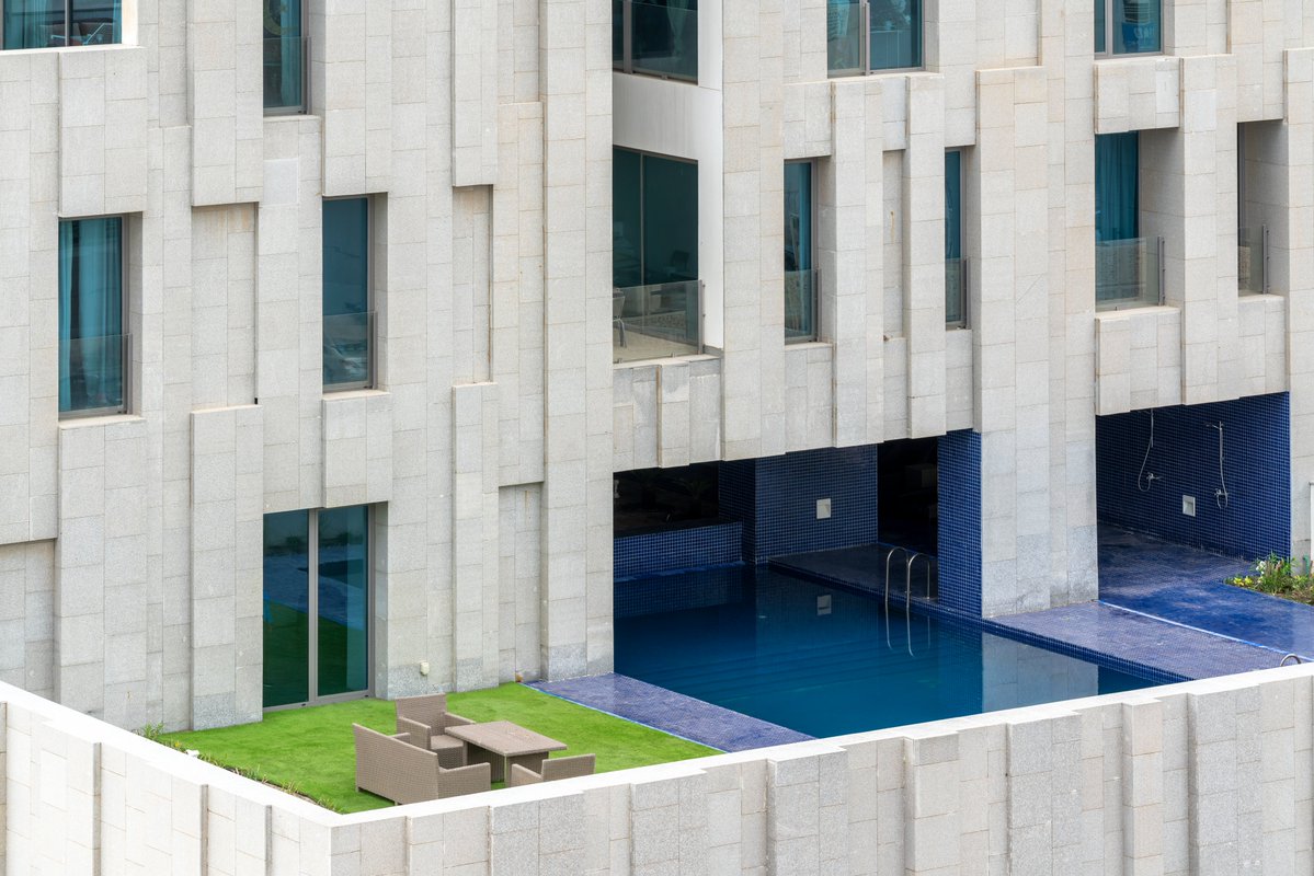 w_emerg's tweet photo. In the Salmiya district of Kuwait City, Kuwait, AGi Architects, led by Joaquín Pérez-Goicoechea and Nasser B. Abulhasan, designed the Wafra Wind Tower, a 13 storey residential building completed in 2017. 
#WafraWindTower #AGiArchitects #Kuwait #KuwaitCity #WindTower #Climate https://t.co/jCpOR2KbCF