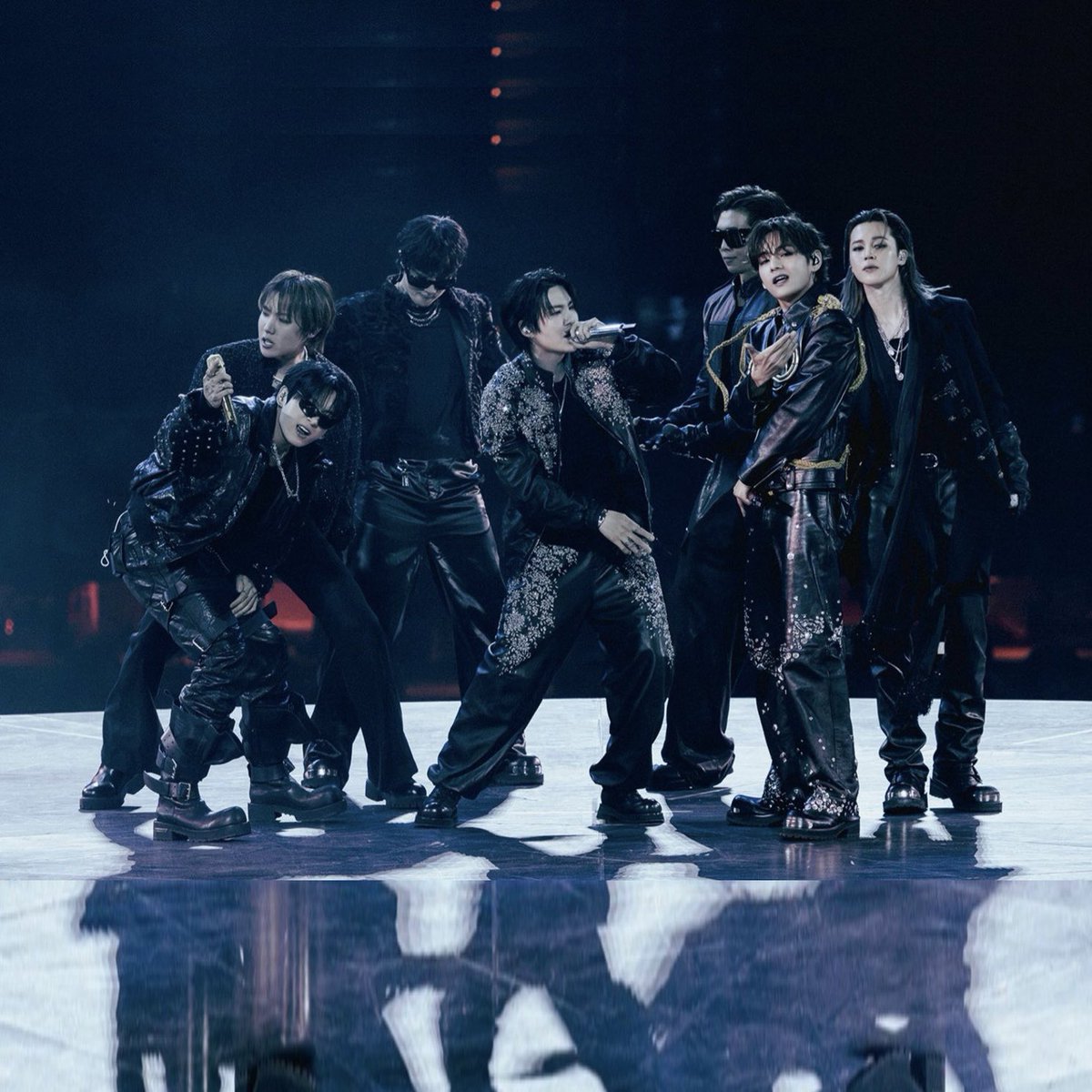 bts_base_'s tweet photo. [📑] According to reports from HYBE, #BTS renewed their contract in 2023 for seven more years, and due to the military enlistment period, the contract effectively began in 2025. This means that, based on this, the new contract will run until approximately 2032. 🥹💜

@BTS_twt #BTSbestband #방탄소년단