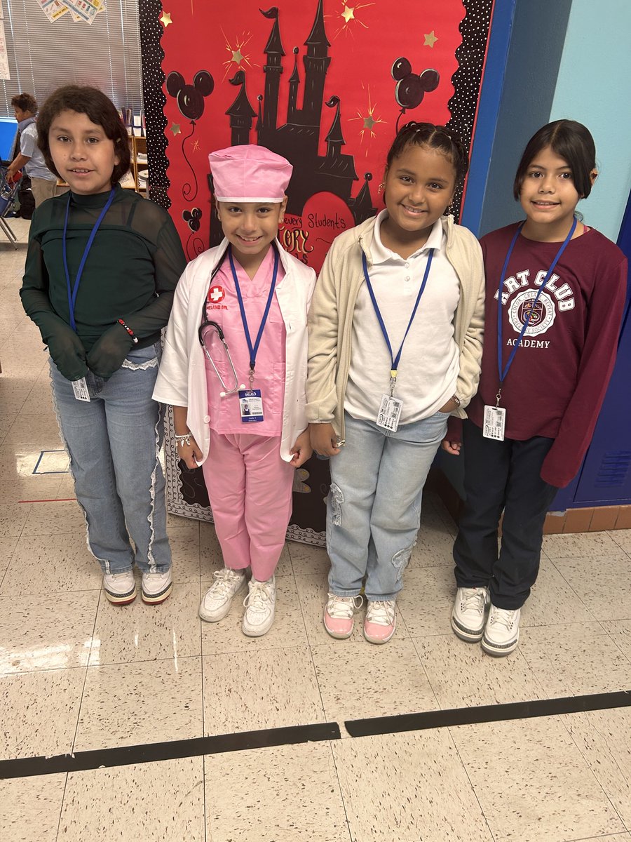 JWCarpenter27's tweet photo. Day 2 of Education Go Get It Week is “WISH DAY!”

Dress like the person you WISH to become! Whether you dream of being a teacher, doctor, athlete, artist, or something else, come dressed for your future! https://t.co/3DMKVhASiz