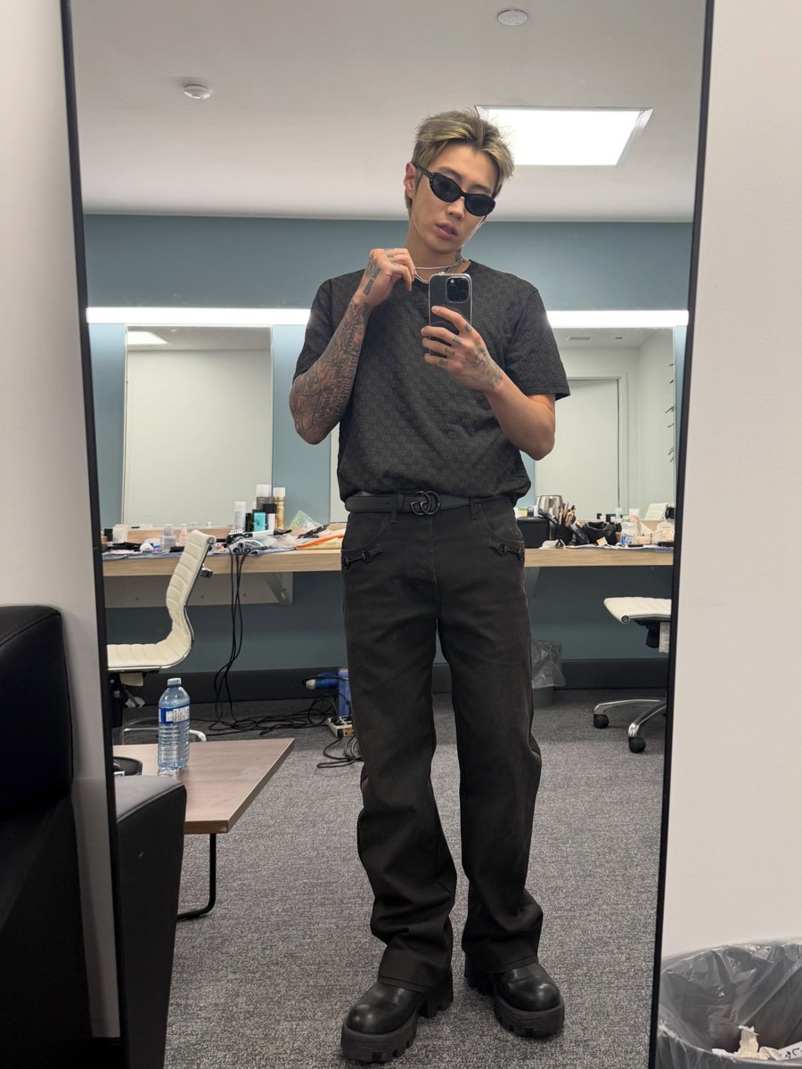 Jaybumamopark's tweet photo. https://t.co/igIYNcOvpl