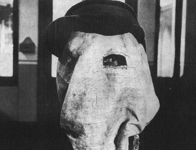 mfuenmayorp's tweet photo. David Lynch, 1980. https://t.co/4IgB4Syp4r