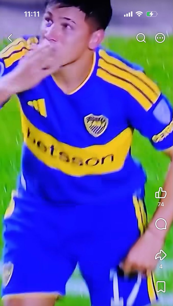 decanocom's tweet photo. Gol de un gran Bolso

Justo en ese lugar Charly, beso al cielo 🙌🏼

♾️ #JuanEterno https://t.co/UmvjlB2rKw