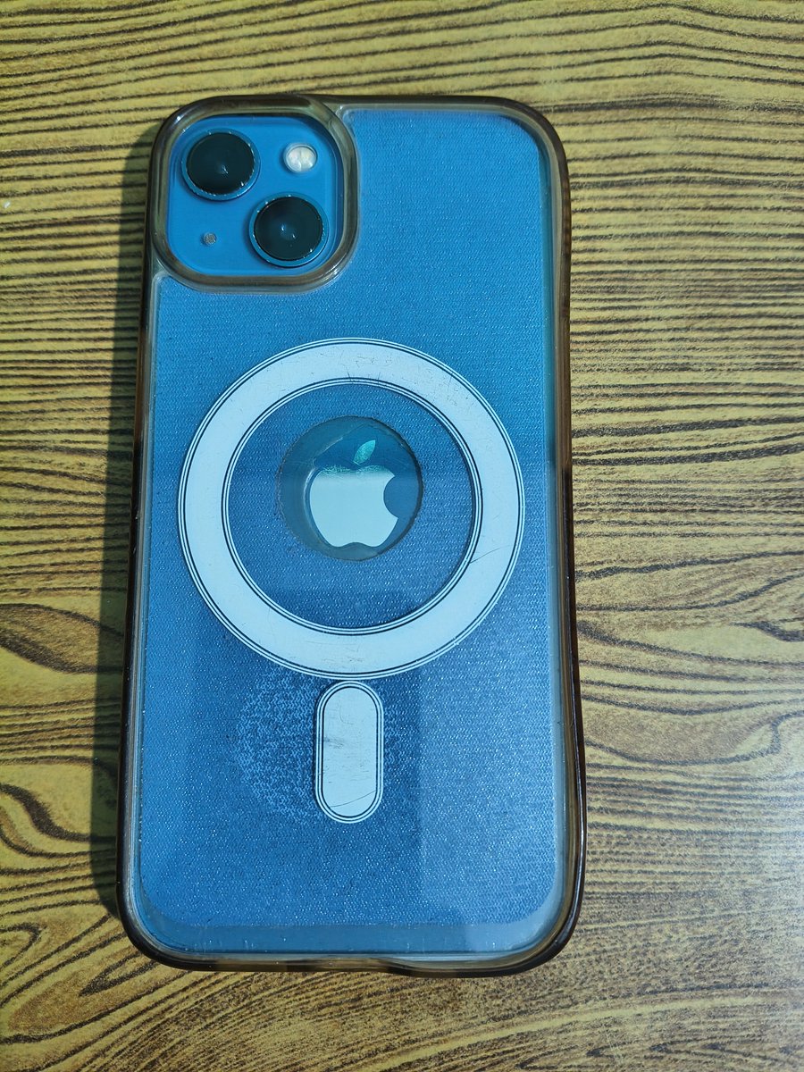 Kirzxtin's tweet photo. @ZoomexOfficial My first iPhone was an iPhone 13, a gift from my husband 4 years ago. โค๏ธ It doesnโt work anymore, but I still cherish it and have no plan to sell it. I will keep it forever. #ZoomexStory #MyFirstiPhone https://t.co/vCeFZawMxM