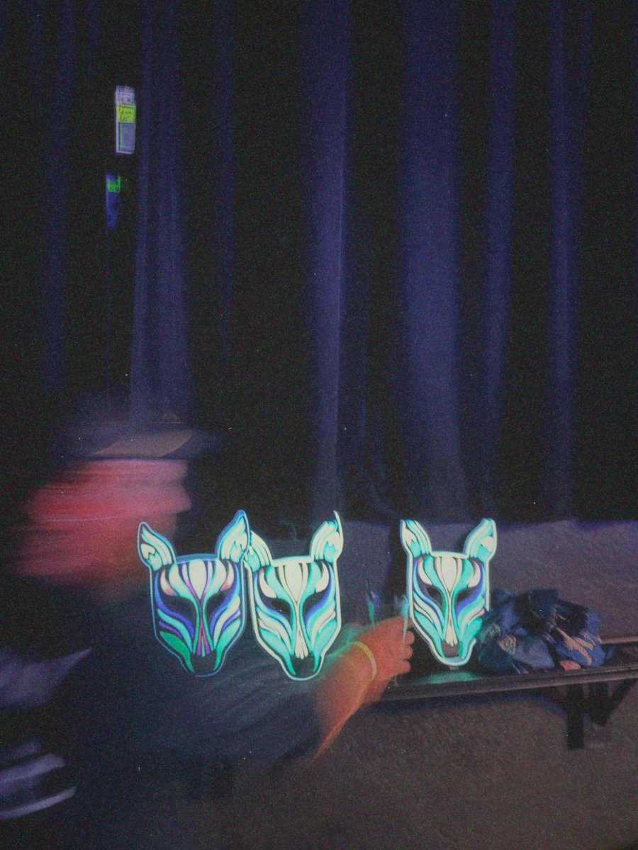 slowmagic's tweet photo. coast 2 coast ✈︎✌︎  https://t.co/GTiIr3kMwf https://t.co/LjTHMCzHdd