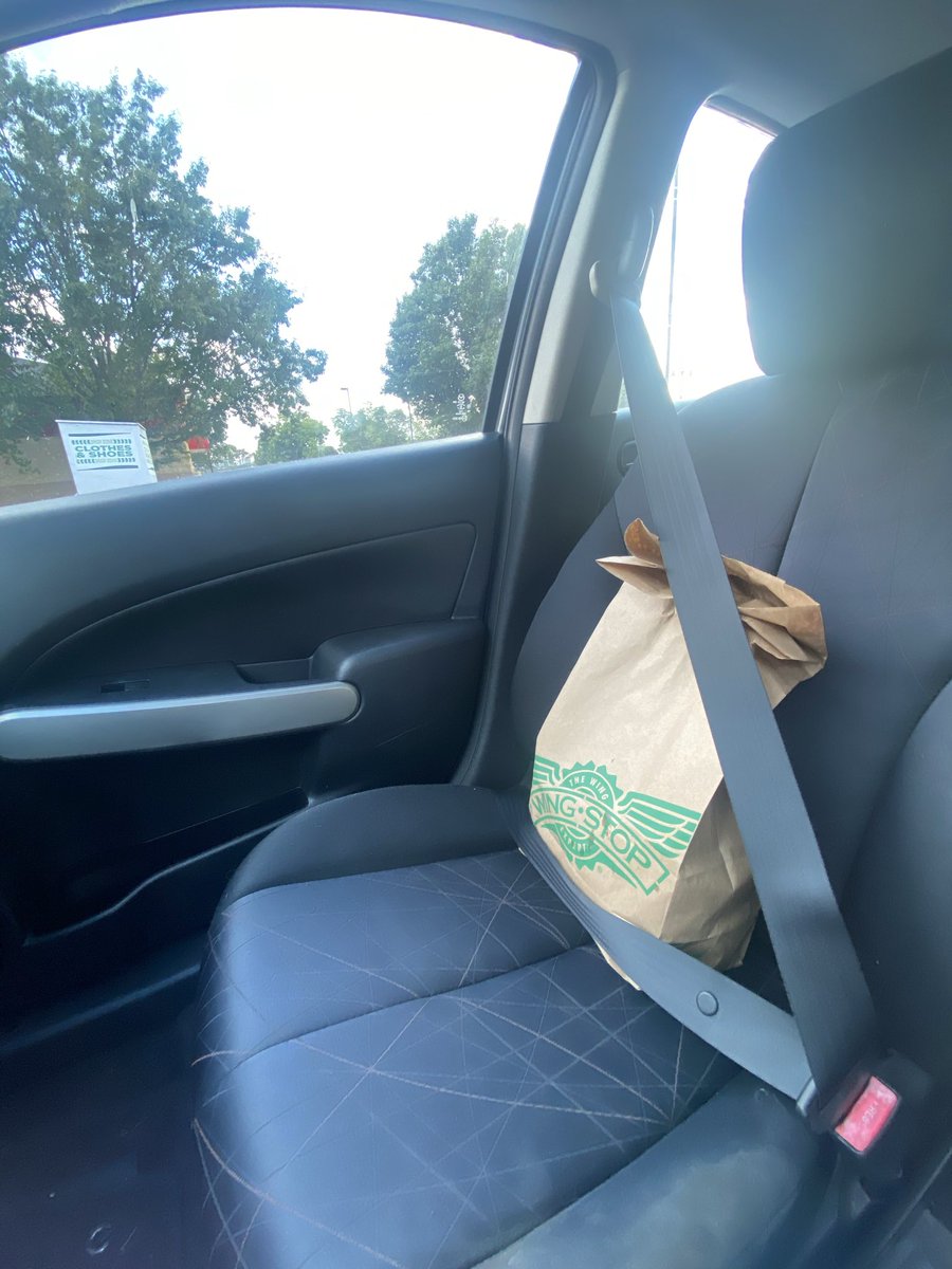 fentjunoyl's tweet photo. buckled up❤️ https://t.co/89zmfLSiQW