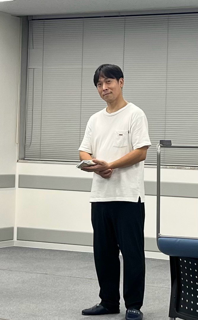fuutanhisa's tweet photo. #ぼくぽす 📮

稽古真っ只中🎭️
僕は大人になっても、子供の心を持っている。
フーターパン🧚‍♂️
何のこっちゃ😆

🎫観劇チケット👇️(藤田ひさお扱い)
https://t.co/KO8A3VizZ7 https://t.co/nAh2q3SNzN