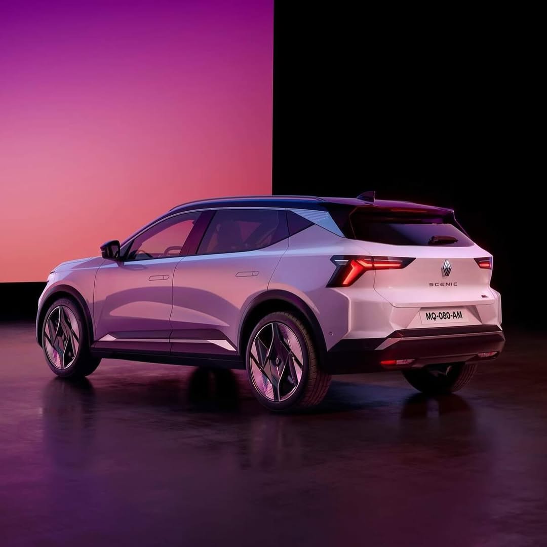 JessicaDal3r's tweet photo. Breaking News: The New Renault Scenic is now available to order through the Motability Scheme from a £1, 995 Advance Payment. Visit your local Renault Retail Group UK dealership. https://t.co/CA6ZuwgvUS