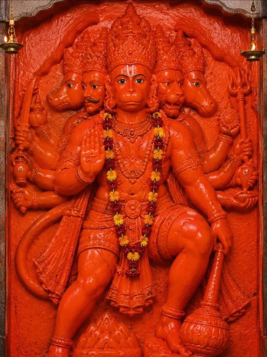 Shashan54117178's tweet photo. Jay shree balaji maharaj https://t.co/KaJseNs93I