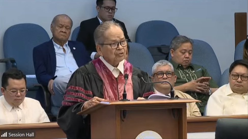 22three7eleven's tweet photo. Seeing former Supreme Court Chief Justice Artemio Panganiban don his robe to address the Senator-judges of this impeachment court is a good lesson in visual communication.

The old gods of Padre Faura have descended. https://t.co/QIybzy1Kna