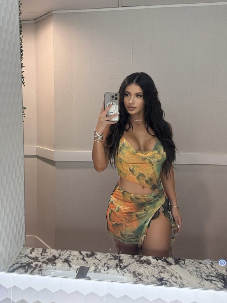 brainSWITCHES's tweet photo. Keep pumping your life away for Manscam

Stay home. Isolate yourself from society and just rot. Sexualize your own demise

This is what you were born to do😵‍💫

Blow up that acct just to feel the 2 second dopamine surge🤭

It's totally worth it.. I promise💗

Catfishfindom whalesub https://t.co/Ux0tZuSFu0