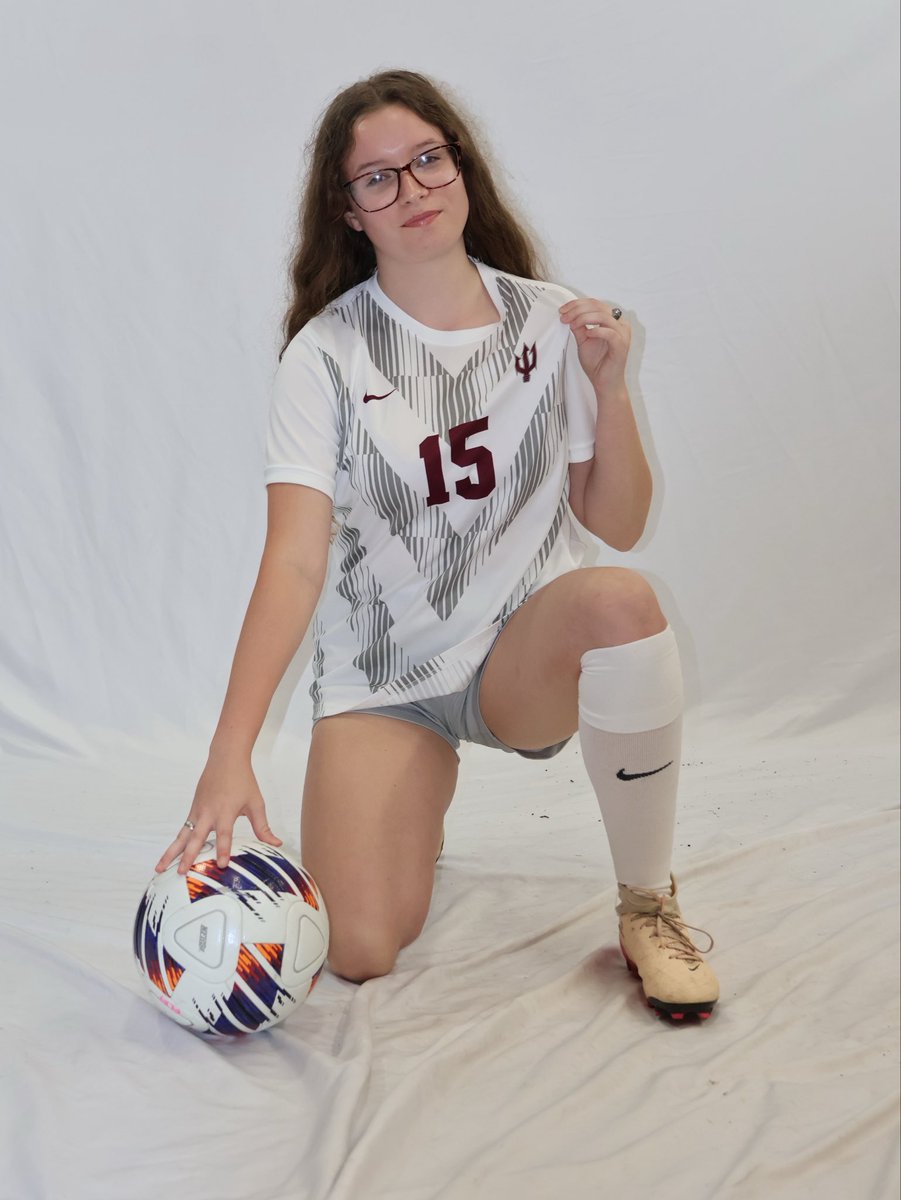 cierraaa__c's tweet photo. year 3 media day pics ! https://t.co/QTtXTDRFGM