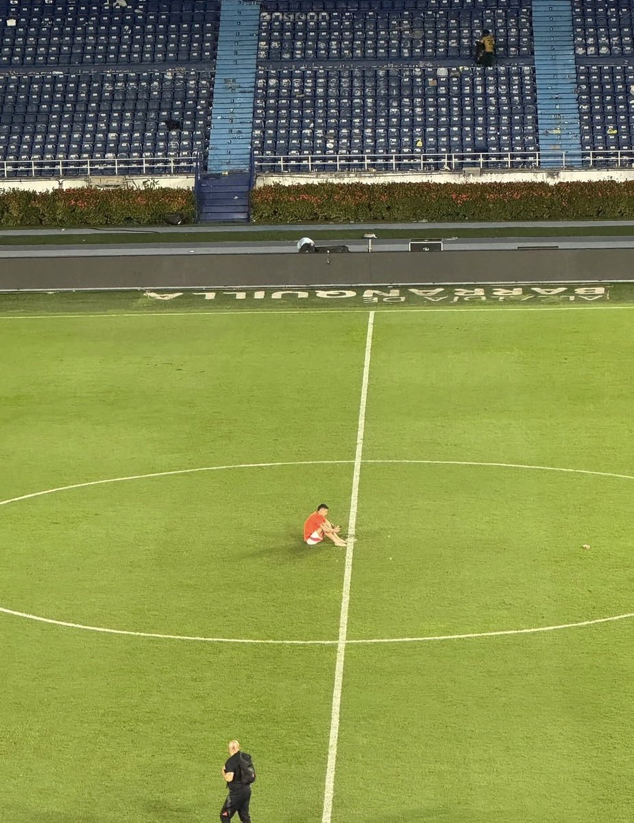 EndeeeeerDR's tweet photo. Desde ese día ya lo deducía...

Gracias a ti me gusta el fútbol 

Gracias a ti grite de euforia varias ocasiones

Gracias a ti llore con más fuerza por la impotencia de cuando perdiamos

Por eso y más..

Gracias JAMES DAVID RODRIGUEZ

@jamesdrodriguez

Tu legado quedará. https://t.co/M2NaHqxlai