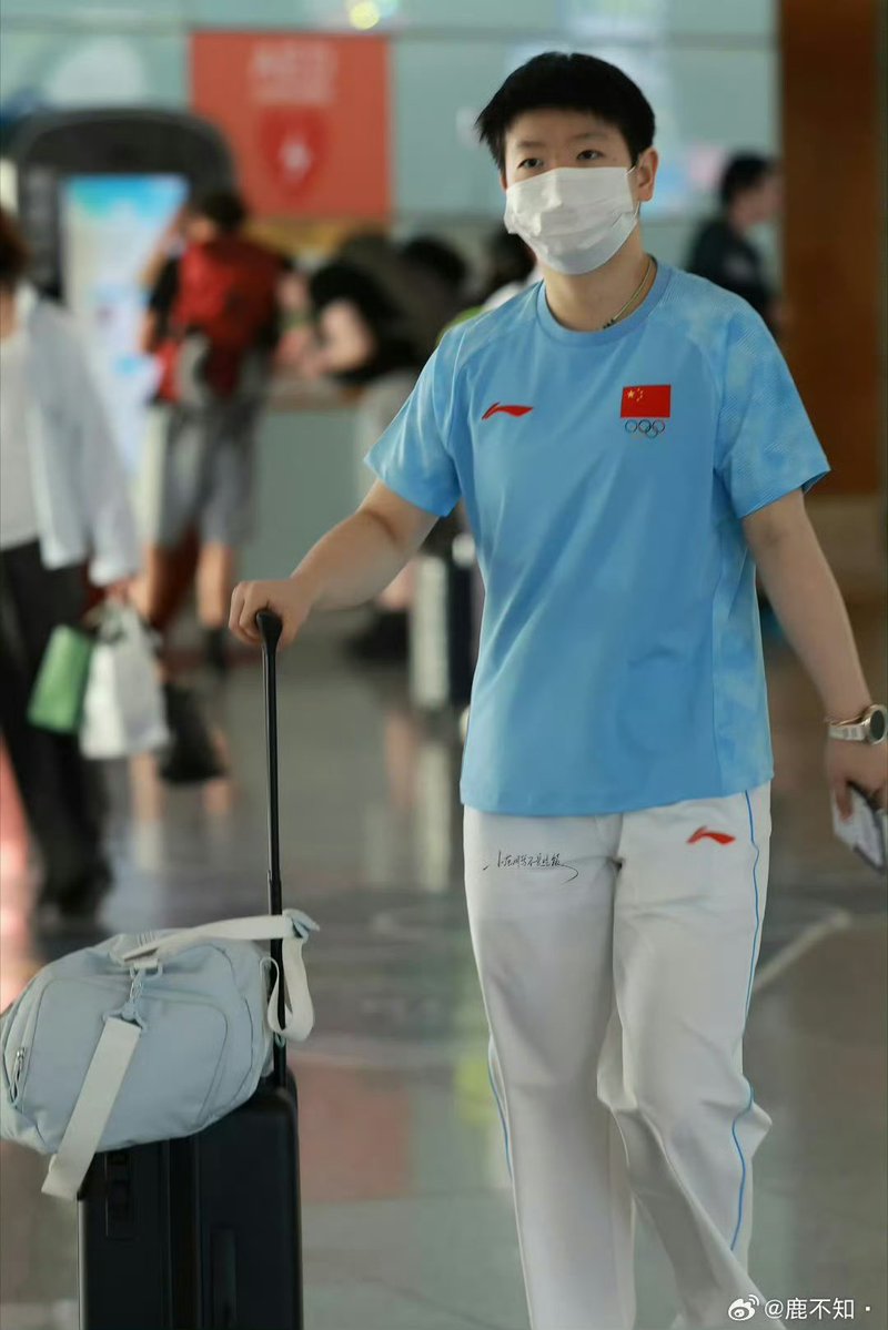 imRebafan's tweet photo. Jakarta 2018
Hangzhou 2023
Nagoya 2026

น้องซาไม่เปลี่ยนเลย จากดาวรุ่ง 🌟 สู่ กำลังหลัก 🌞 ขอให้ ซุนอิ๋งซา  ลงแข่งขันด้วยพลังแห่งใจรัก ปราศจากอาการบาดเจ็บ และไร้ซึ่งความกังวลใจใดๆ 👍✌️

#SunYingSha #孙颖莎 #莎莎 https://t.co/w7ra2Gtz2y