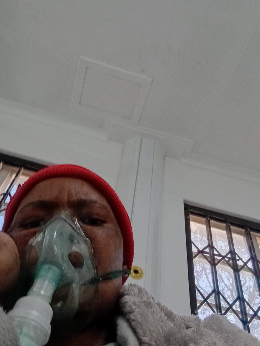 GLAYDYSvpqu's tweet photo. This is every child’s worst nightmare. But i refuse to give up. Pls do not ignore, My mom's life depends on this. My mother who’s a sole financial provider. She’s dying and suffering from terminal brain cancer. The medical bills have piled up as she was denied medical assistance, https://t.co/rrrsyLsGWl