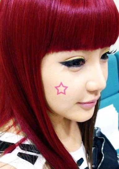 strawbunnybisou's tweet photo. whenever i want to/think of wisping out my bangs i literally just think of this babydoll and say nvm https://t.co/7cP50FQfH7