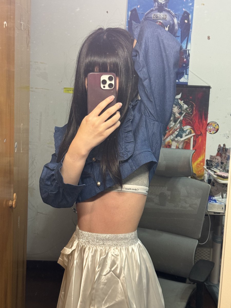 Aguri8620's tweet photo. 咋这么露呢
大彻大悟了 千早爱音这个婊子 https://t.co/EU2gWuU23P