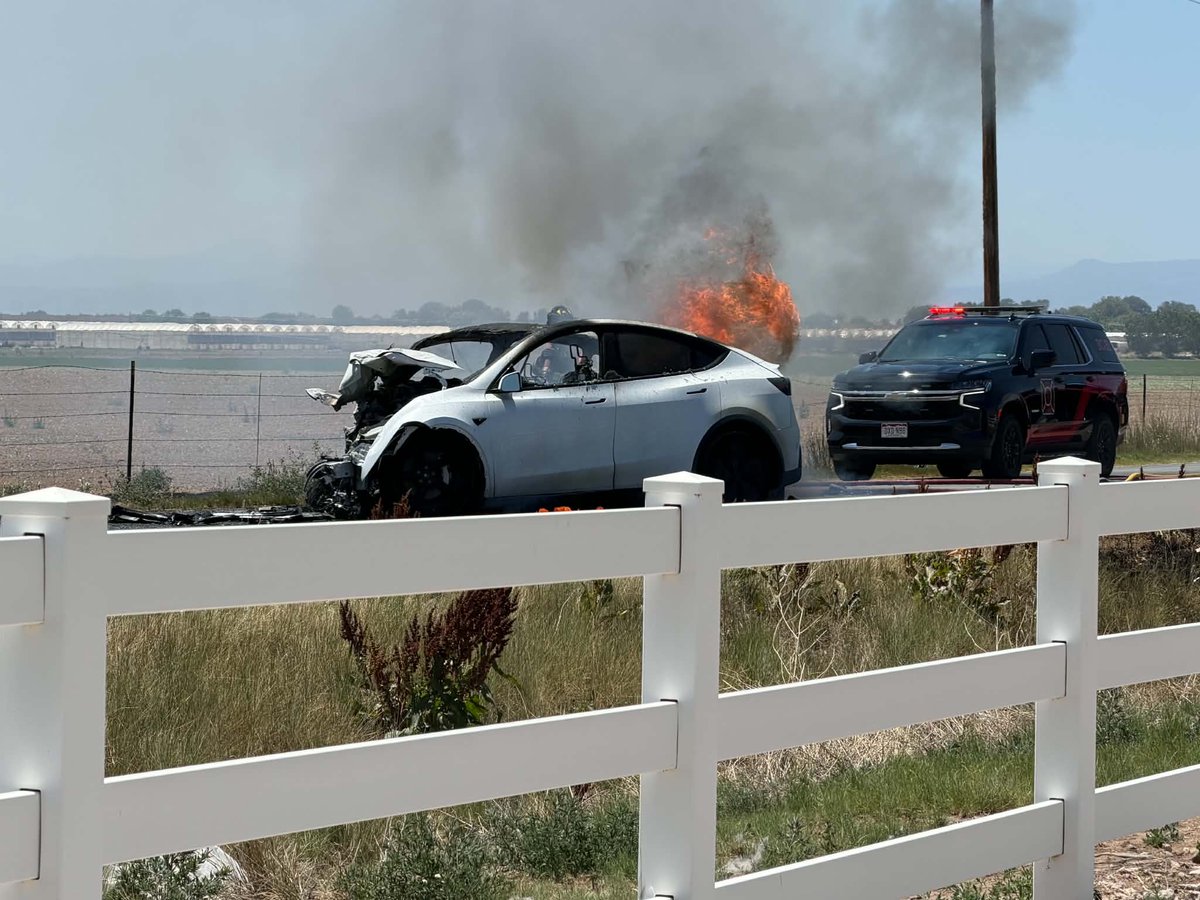 DenverTeslaClub's tweet photo. Our club member, Brittany, survived a devastating head-on collision in her Model Y. 

The other vehicle was allegedly traveling at *84mph* while attempting an illegal pass.

Despite the severity of the crash, she was able to get herself out of the vehicle and survived with a few fractures and tears. 

She credits the Model Y’s safety engineering with helping to save her life. She replaced it with another Model Y immediately.

We're glad you walked away, Brittany ♥️🫂

Another life saved by Tesla.
