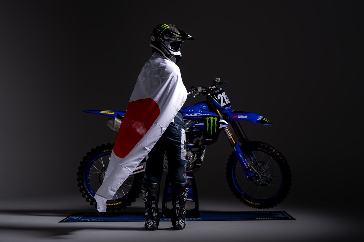 yamaha_race's tweet photo. モトクロスライダーの中島漱也選手が #YZ450F を駆り、🌍世界最高峰「MXGP」の最終戦🇦🇺オーストラリアGP（9/20決勝）にワイルドカード参戦することが決定！

2024年、2025年と2年連続で全日本選手権のIA2を🏆制した中島選手は、今年から🇦🇺ProMXのMX2に参戦を開始。
強力なライバルの中、ランキング12位を獲得し着実な🌱成長を遂げました🆙

8月にシーズンを終えると🇳🇿ニュージーランドに渡り、MXGP出場も視野に入れ世界選手権でも活躍したコピンズ氏のもとYZ450Fでトレーニングを実施しています。

世界最高峰に挑み・学ぶ、中島選手の戦いにぜひご注目ください！

HPでは中島選手の🎙️インタビュー記事を掲載しています。
オーストラリアを選んだ理由、そこでのレース、トレーニングなどについて語っています！
🔗 https://t.co/XWb7ZxsUs8
#中島漱也 #YAMAHA