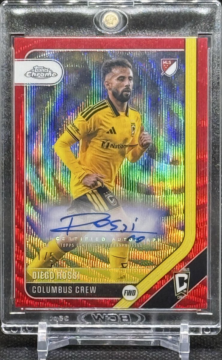 HendyRc189's tweet photo. First of three hobby boxes of Topps Chrome MLS, officially pulled my lowest numbered card, 1/5 auto, first negative refractor pull as well…solid box for sure 🍻#thehobby #thehobbyfamily #cardcollector #FGV #FGVs 
@Get_BIG_Cards @DomCardboard @CardPurchaser https://t.co/KW3KRJyuUs