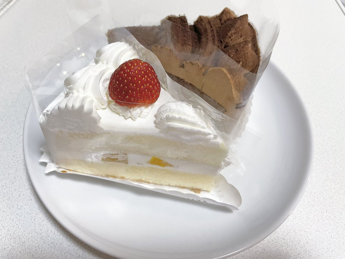 mituami_n's tweet photo. 誕生日祝ってくれた人ありがとうだよーーー！
ケーキも食べた！ https://t.co/sb6p72sQuM