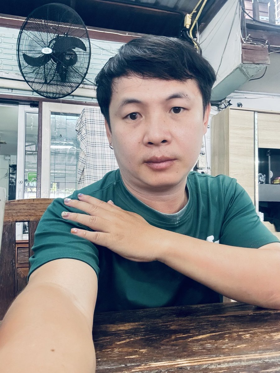 chalanthorn's tweet photo. เคะ หา เมะ เชียงใหม่จ้า แต่กลับบ้านลำพูนป่าซางเย็นนี้😅 https://t.co/Q4rWtFQwq7