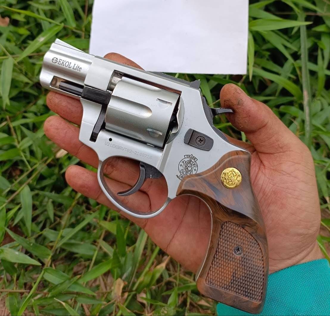 Kinguriq's tweet photo. โม่แบลงค์ Ekol Lite S&amp;W M60 แปลง.38 ลำเกลียว โม่บรรจุ6นัด

ติดต่อLine:@636agcwn (มี@นำหน้า)
หรือจิ้มลิงค์:https://t.co/y356MXxrty
เครดิตแน่นชัดเจน💯% https://t.co/d3IA1tdPgq