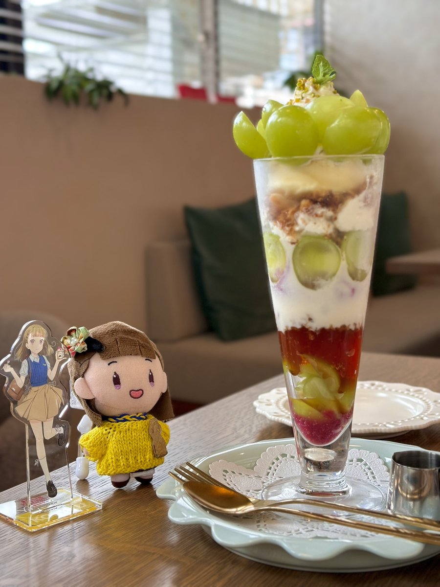 ger8bera_orange's tweet photo. #まいにちすずぬい

敦賀本町 mellow tea houseさん🫖

シャインマスカット紅茶パフェ🫖💚
シャインマスカットミルクティー(スモールサイズ)

マスカット尽くし🍇💚
美味しかった🥰

サービスの紅茶もいただきました♪ https://t.co/D6vqTFgasw