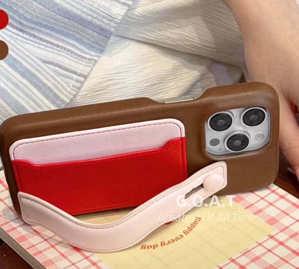 ququi23's tweet photo. เคส iPhone 15 ￼￼👜 120 รวมส่ง✅
#ส่งต่อ #ส่งต่อเสื้อผ้า #เสื้อผ้ามือสอง #เสื้อผ้ามือ2 #โล๊ะตู้เสื้อผ้า #เสื้อผ้ามือสองสภาพดี #โล๊ะตู้ #เสื้อ #กางเกง #เสื้อผ้า 
#เสื้อน่ารัก https://t.co/dIHyqLrhWC