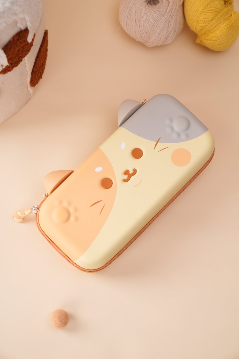 geekshareplus's tweet photo. A cute little secret on the back… 🍑
And yes, it has room for all your favorite Switch games too. 🎮
Case: GeekShare Calico Cat Carrying Case
🍂 Autumn Sale is on — enjoy 15% OFF
https://t.co/6IkcO2wjeu

#geekshare #NintendoSwitch2 #gaminglife #switchaccessories #switch #gamer https://t.co/jUGhO8Ey4K