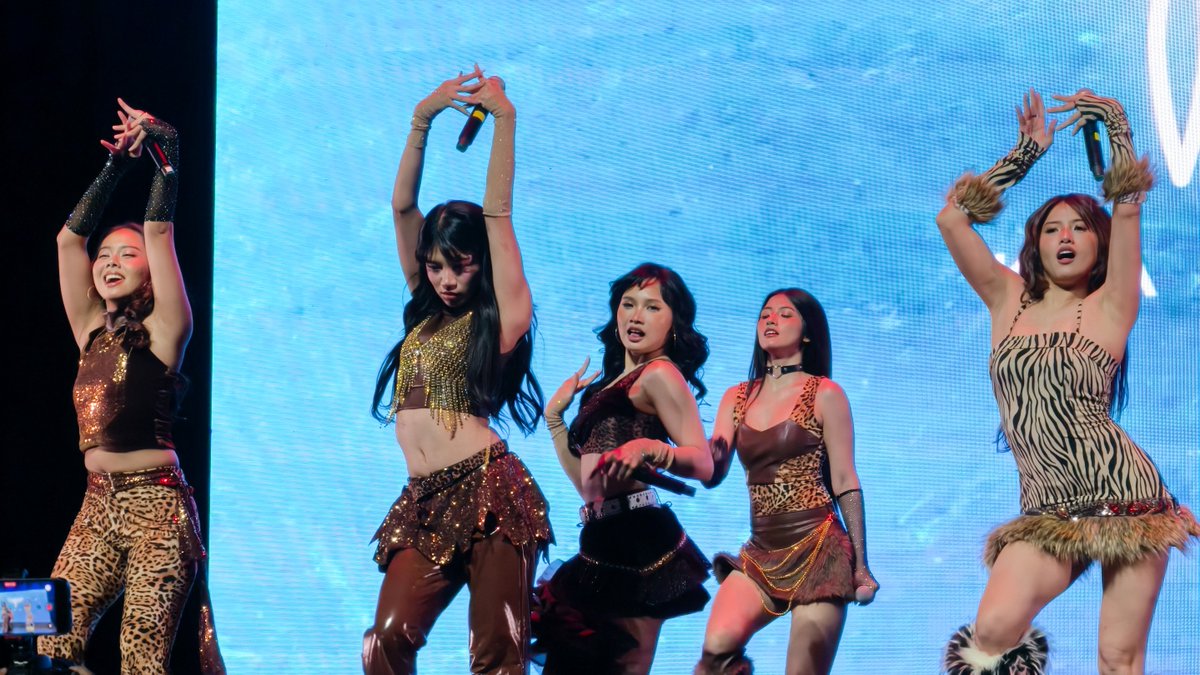woogieee923's tweet photo. 260915 KAIA

KAIA at 35th Philippines-Korea Cultural Exchange Festival 2026
📍 The Metropolitan Theater

KAIA AT 35TH PKCF 
#KAIA #KAIAatPKCF #35thPhilKor2026 https://t.co/6nm3rhYWnm