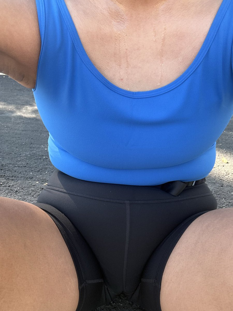 Amcpl018's tweet photo. Cardio today and maybe more tonight 😚 https://t.co/HzEMj0ujlX