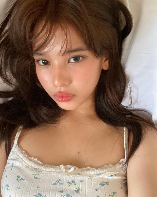 StephenAllct's tweet photo. warga thereads,ada yg tauu informasi tentang wanita tsb,aku butuh banget informasi dri wanita ini,dia adalah selingkuhan dari papa teman aku. https://t.co/xwKveU38rD