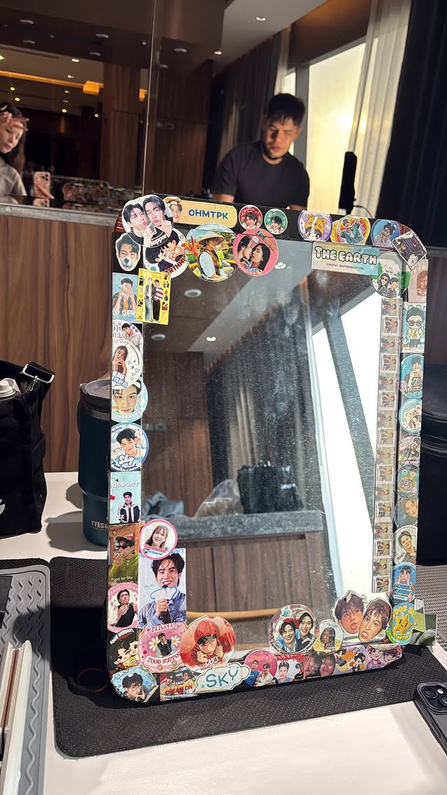 Sam_with_Yu tweet picture