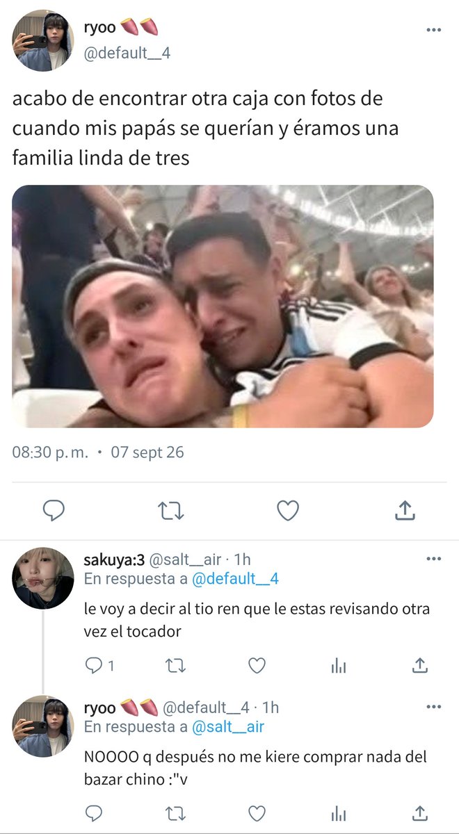 belladejun's tweet photo. noren short au ✷ past life 

Ryo está cansado de vivir de casa en casa, de estar una semana con uno y la otra semana con el otro, extrañando una vida que solía llevar.  
Decidido a volver a unir a sus padres divorciados, toma decisiones que tal vez revuelva cenizas quemadas. https://t.co/gA5OVV8YAF